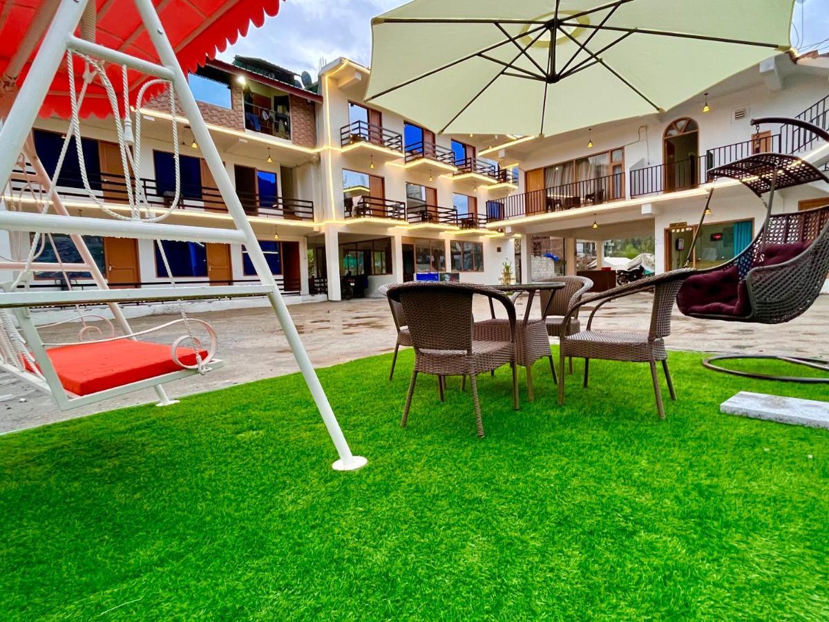 Hotel Beas River Retreat - A Riverside Hotel With Balcony Manāli Buitenkant foto