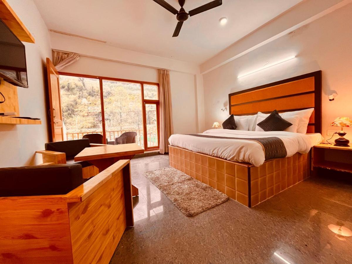 Hotel Beas River Retreat - A Riverside Hotel With Balcony Manāli Buitenkant foto