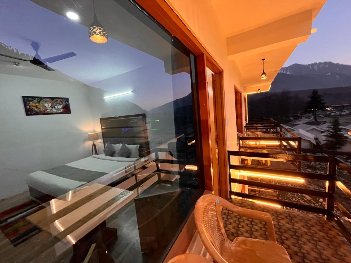 Hotel Beas River Retreat - A Riverside Hotel With Balcony Manāli Buitenkant foto