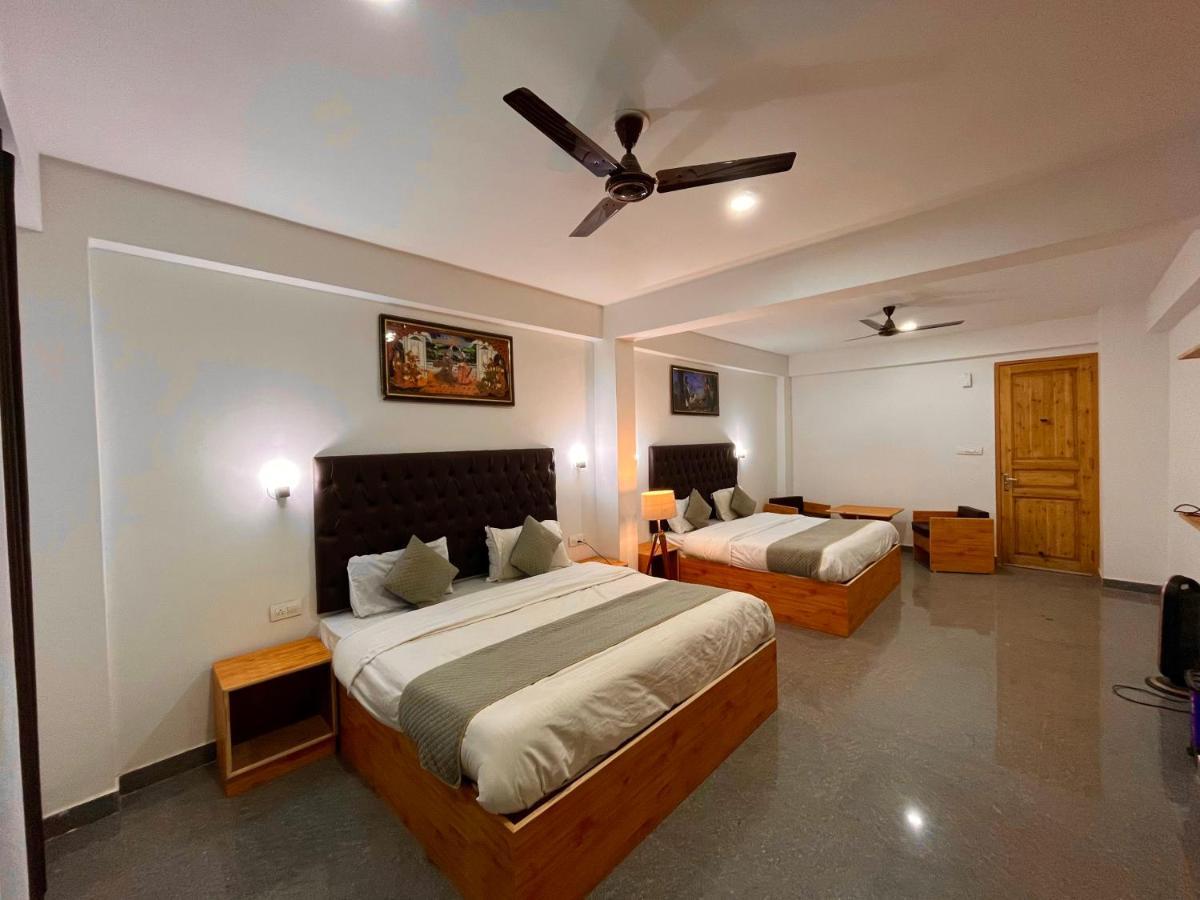Hotel Beas River Retreat - A Riverside Hotel With Balcony Manāli Buitenkant foto